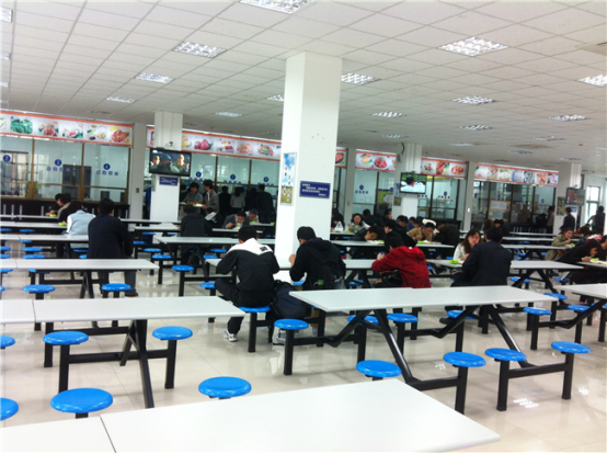 食堂承包讓企業(yè)輕裝上陣，提高競爭力